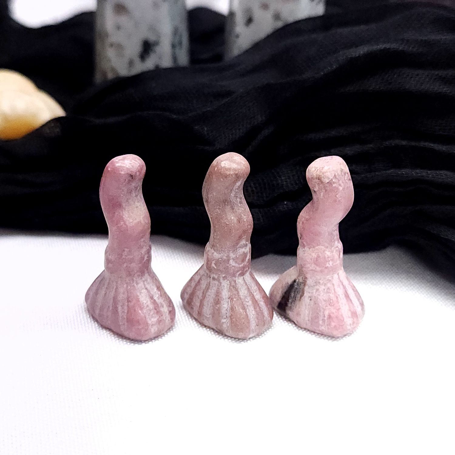 Mini Crystal Broom Carving Mini Crystal Broom Carving, Crystal: Pink Ocean Jasper