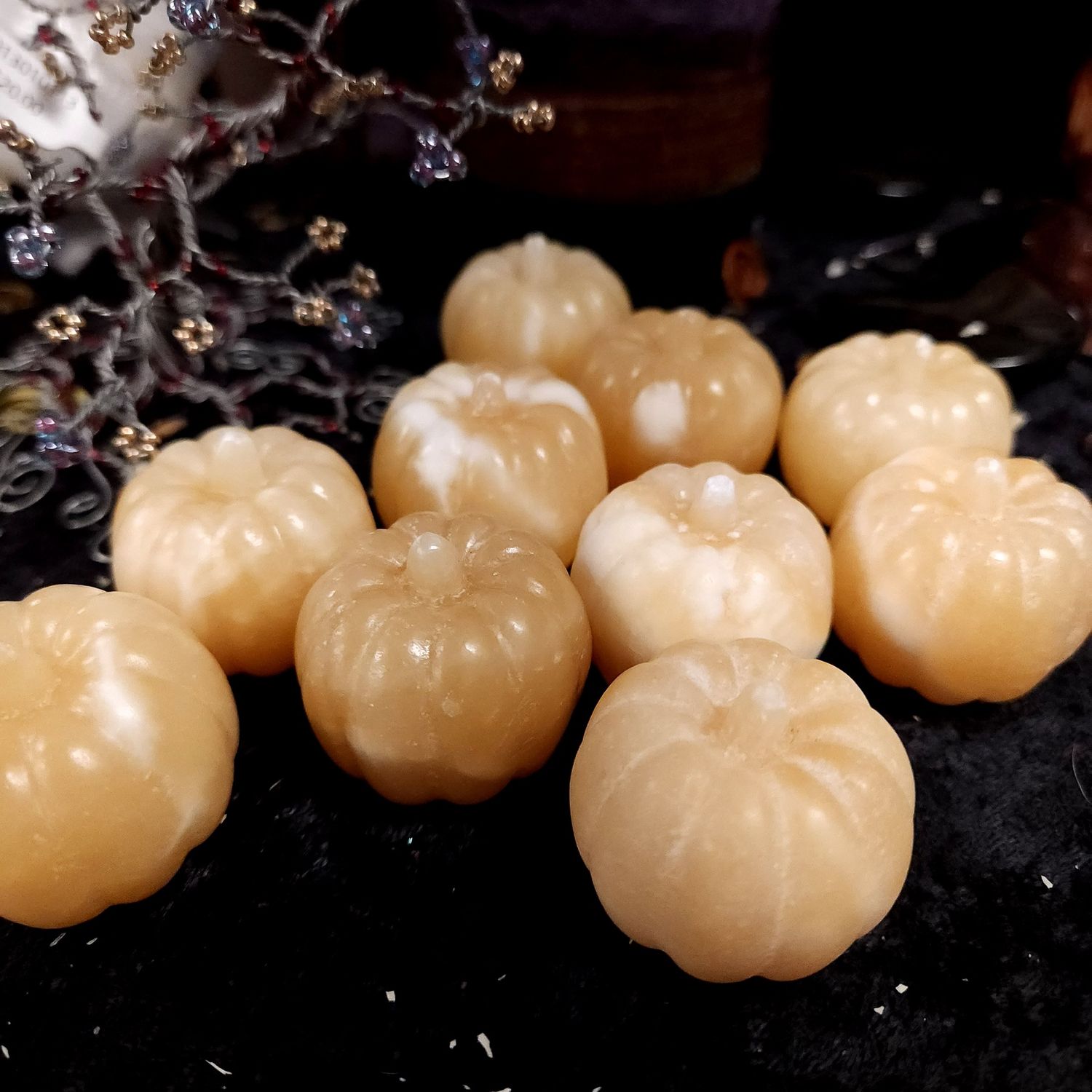 Mini Crystal Pumpkin Mini Crystal Pumpkin, Crystal: Orange Calcite