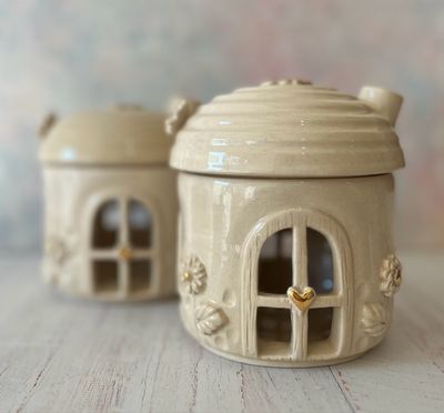 Casita veladora detalles en oro