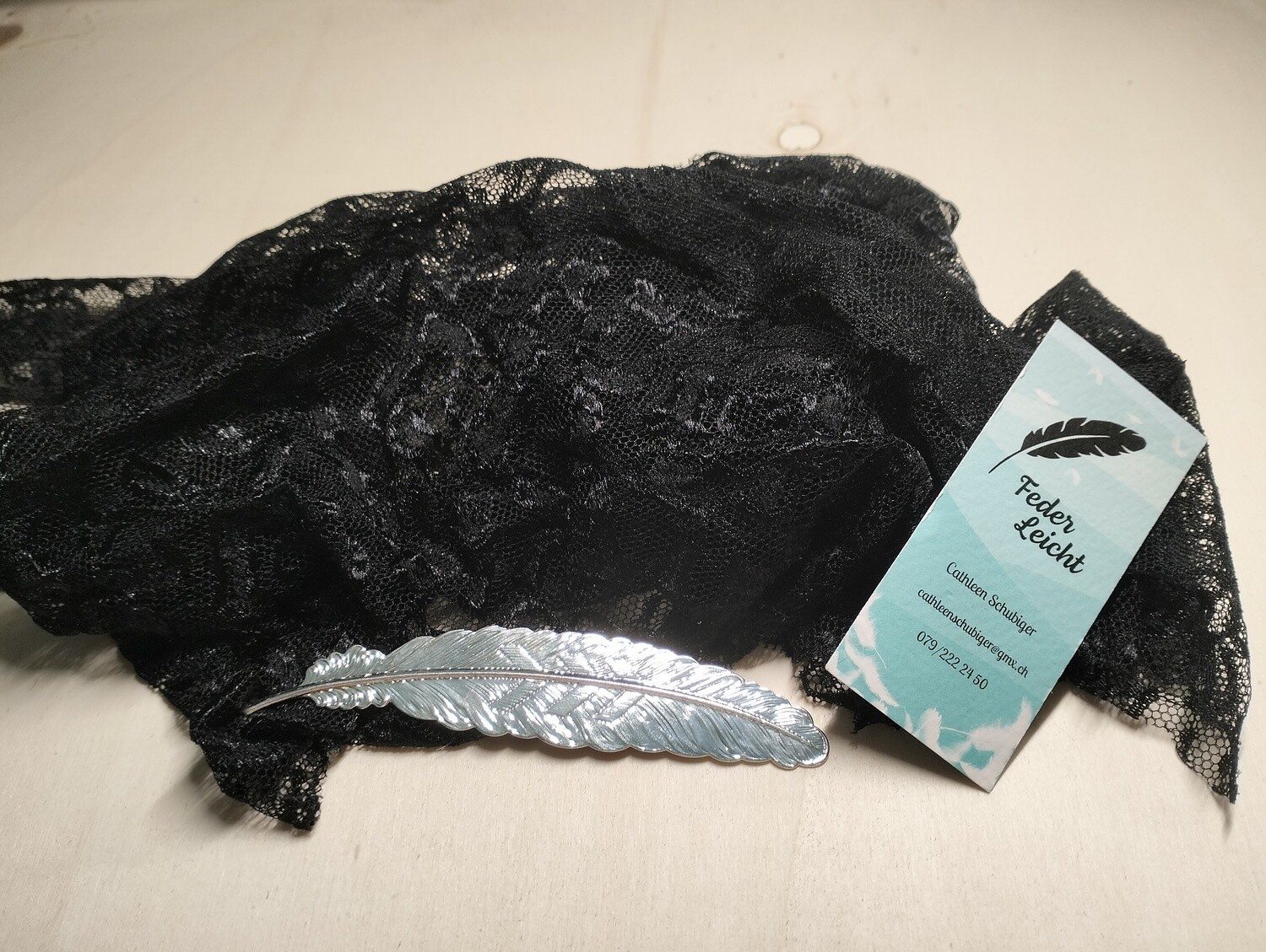Oberschenkelschoner schwarze Blumen