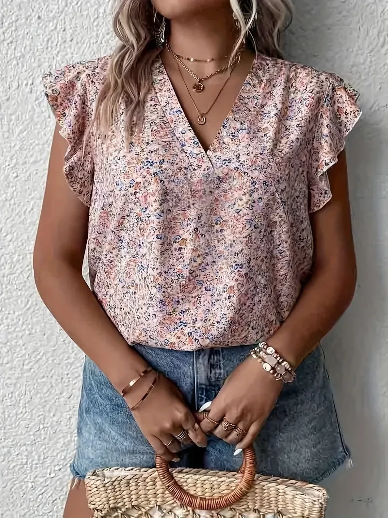 Plus Ditsy Floral Blouse