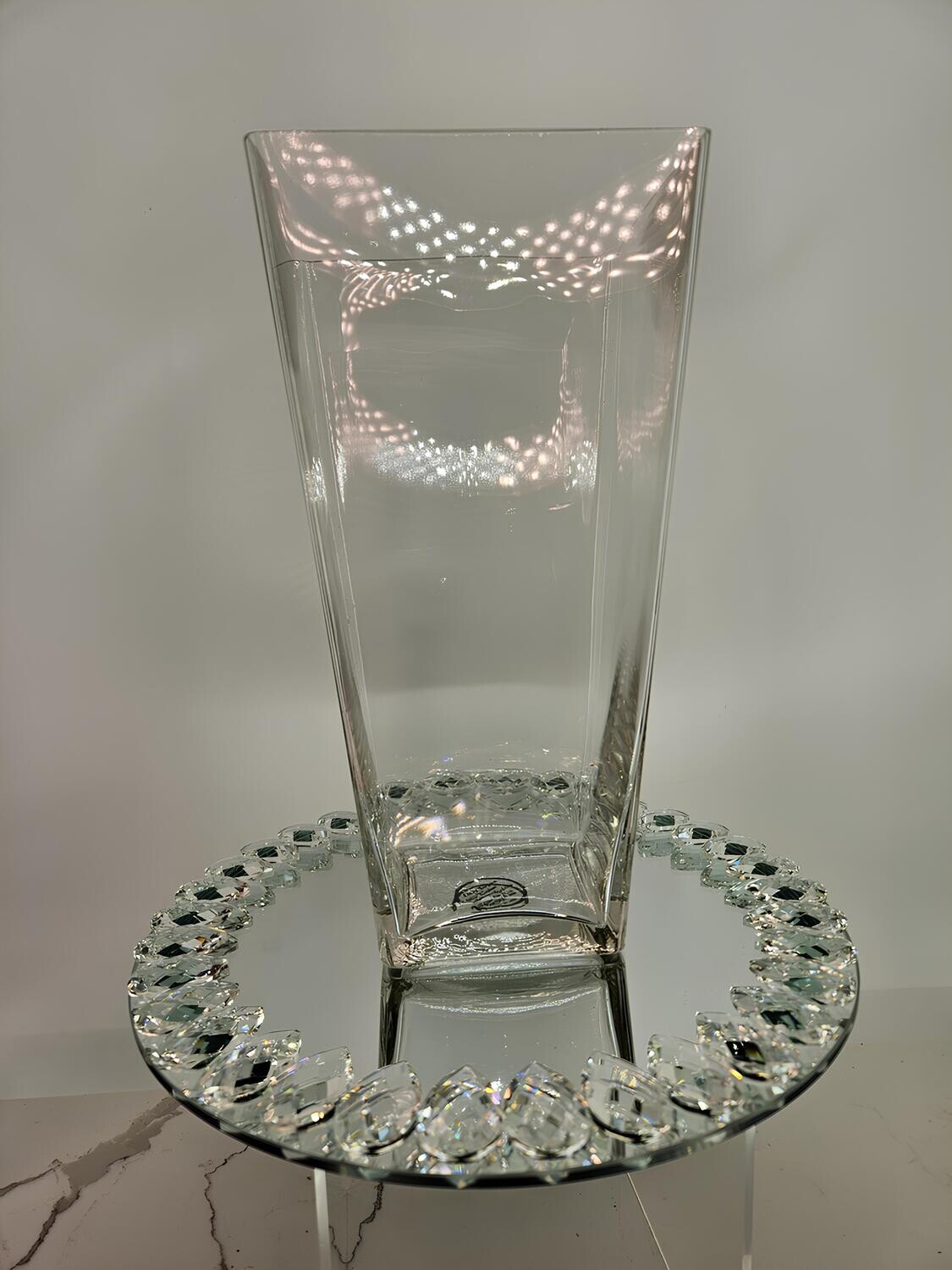 Vase pyramidale
