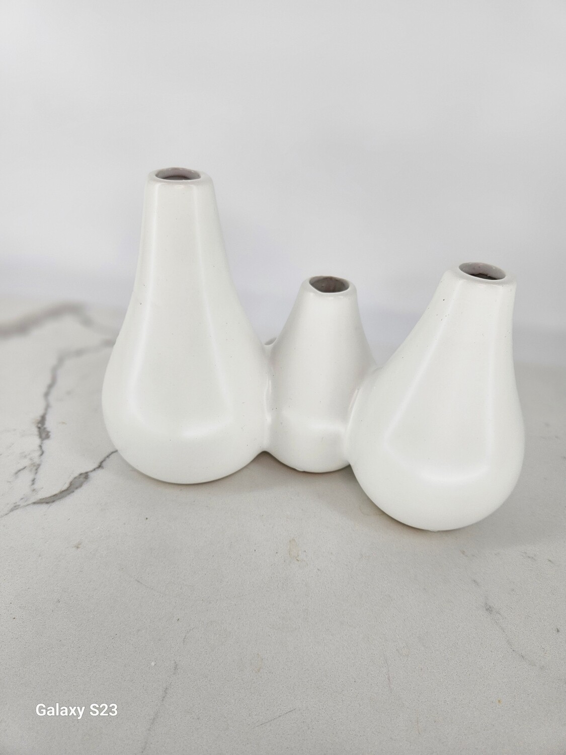 Vase à trois