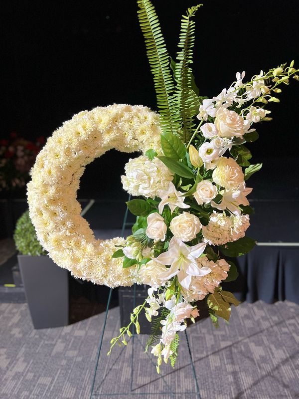 Royal wreath