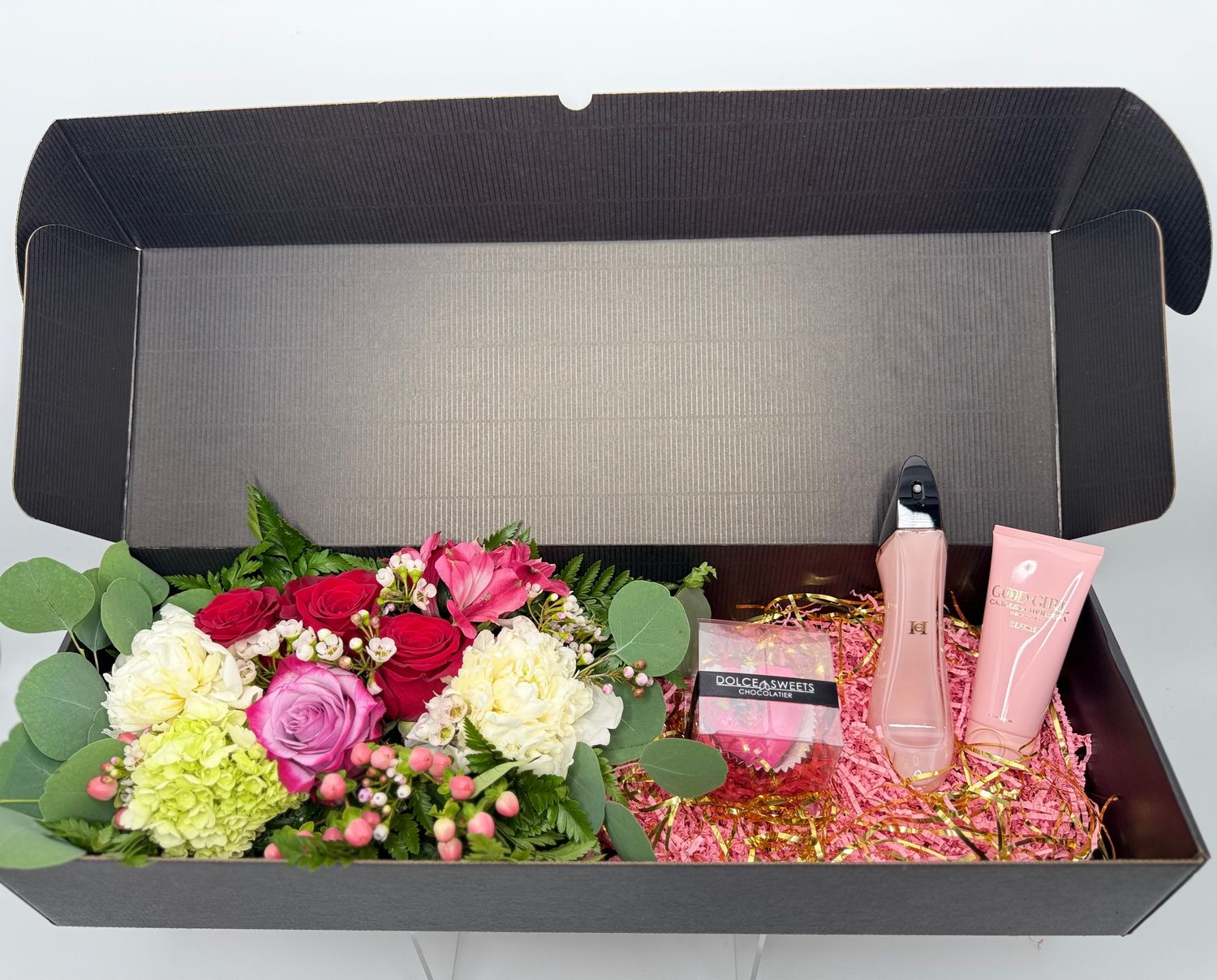 Chic and Charm Gift Box