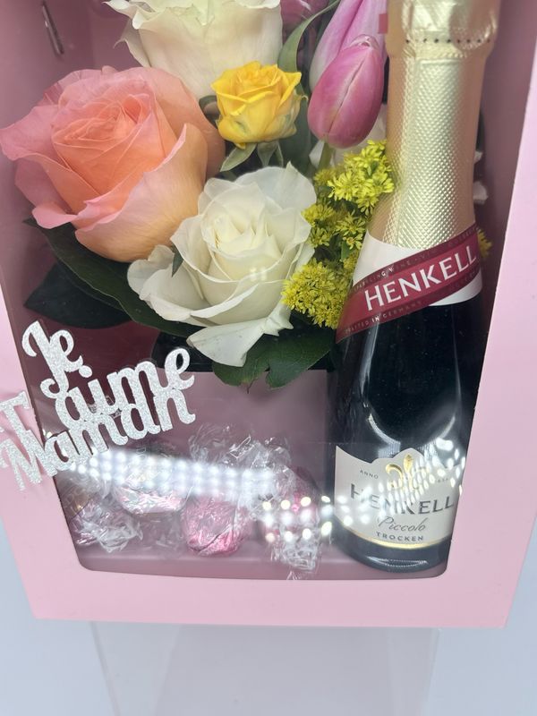     Bubbles of Tenderness for Mom