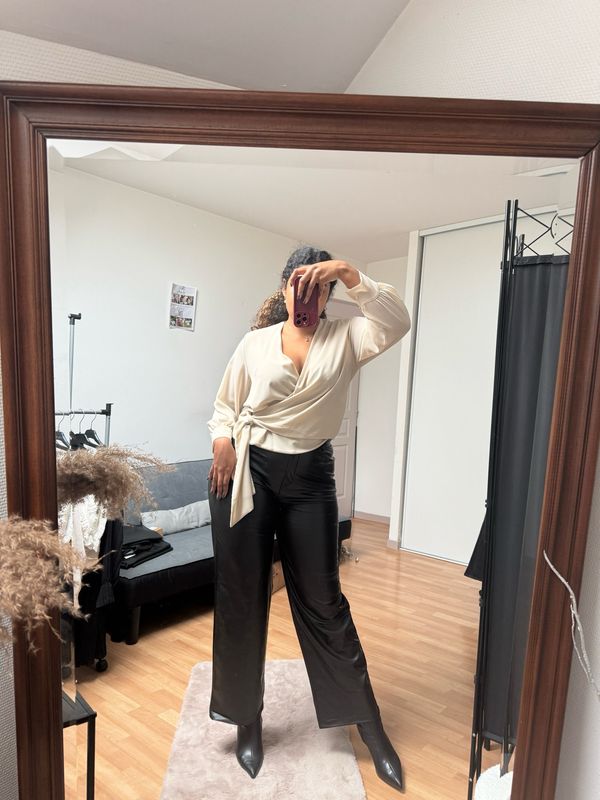 Pantalon simili cuir