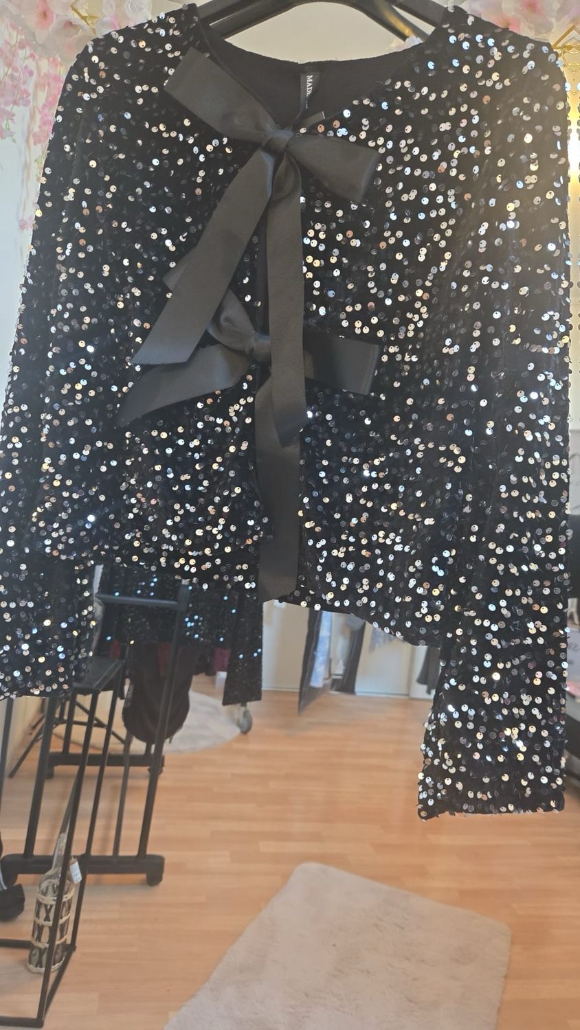 Gilet à noeud argenté