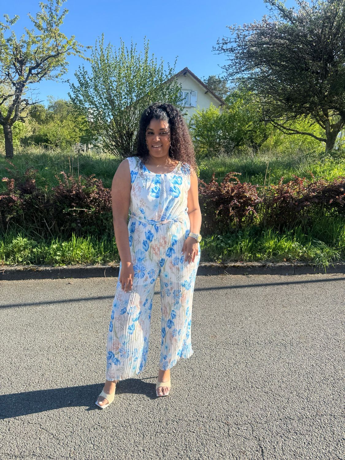 Combinaison plissée fleurie