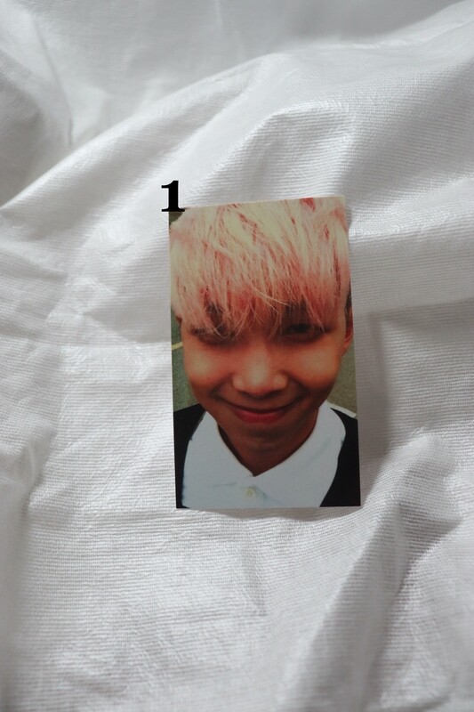 Photocards Autographes BTS au Verso - 8 Modèles Uniques