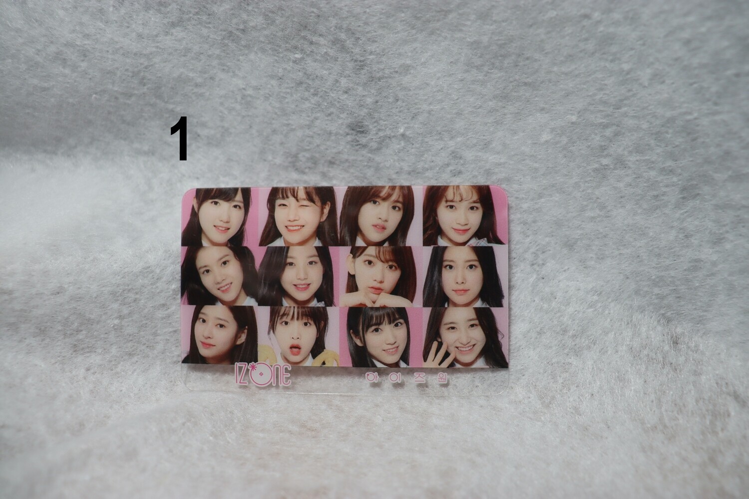 Photocards transparentes IZONE – Collection incontournable pour les WIZONE​​