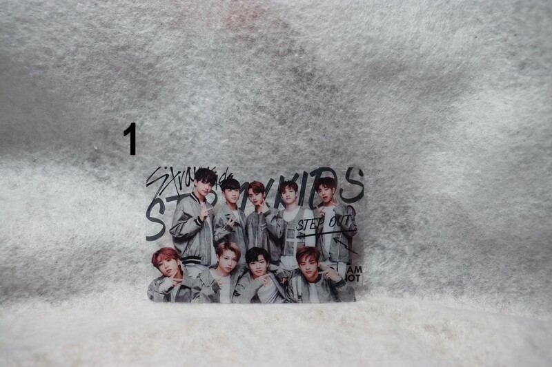 Cartes transparentes Stray Kids Série 1 – Collection incontournable pour les STAY