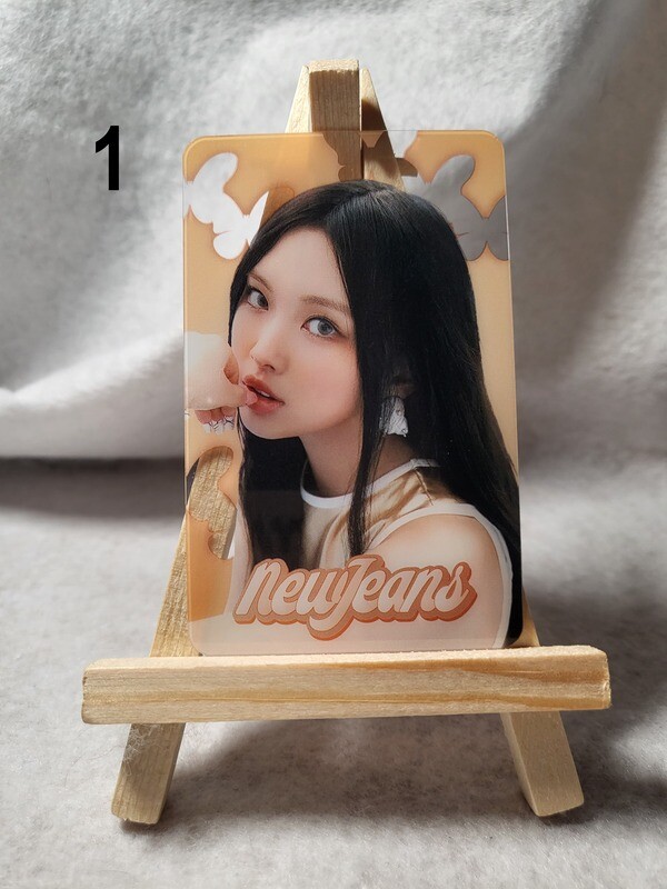 Photocards transparentes NEWJEANS – L’incontournable pour les Bunnies !