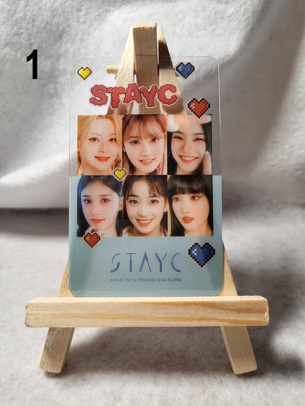 Photocards transparentes STAYC – Le must-have pour les SWITH !