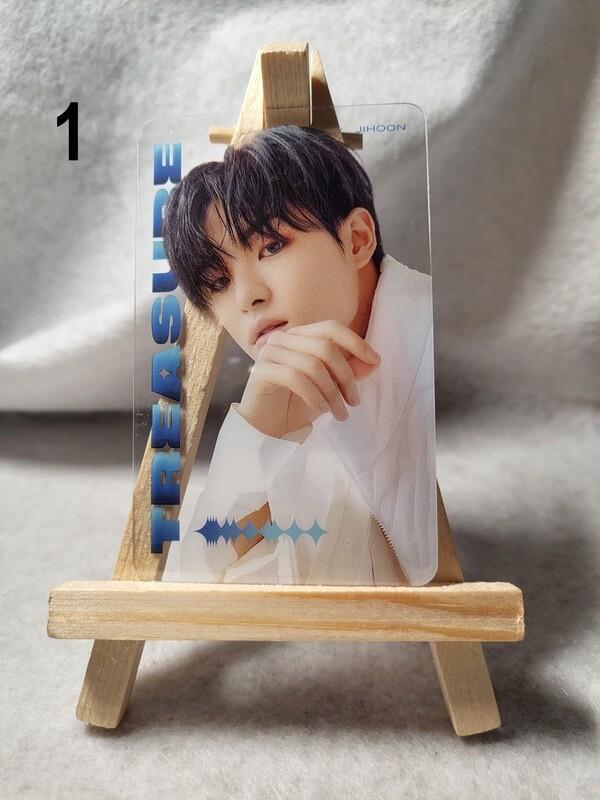 Photocards transparentes TREASURE – L’incontournable pour les TREASURE MAKER !