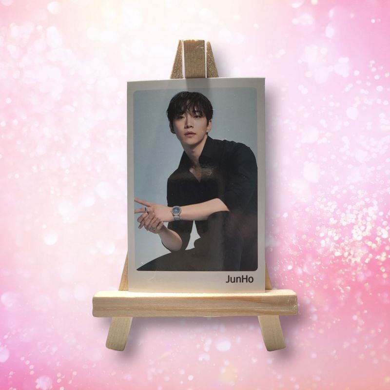Photocards LEE JUNHO Série 6 - 11 Modèles Uniques