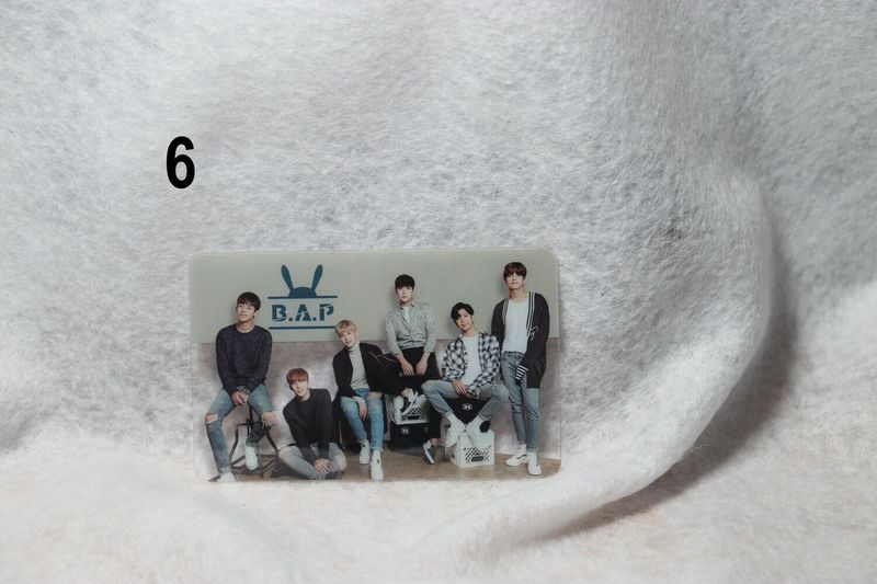 Cartes transparentes B.A.P – Photocards uniques et originales pour les BABYs