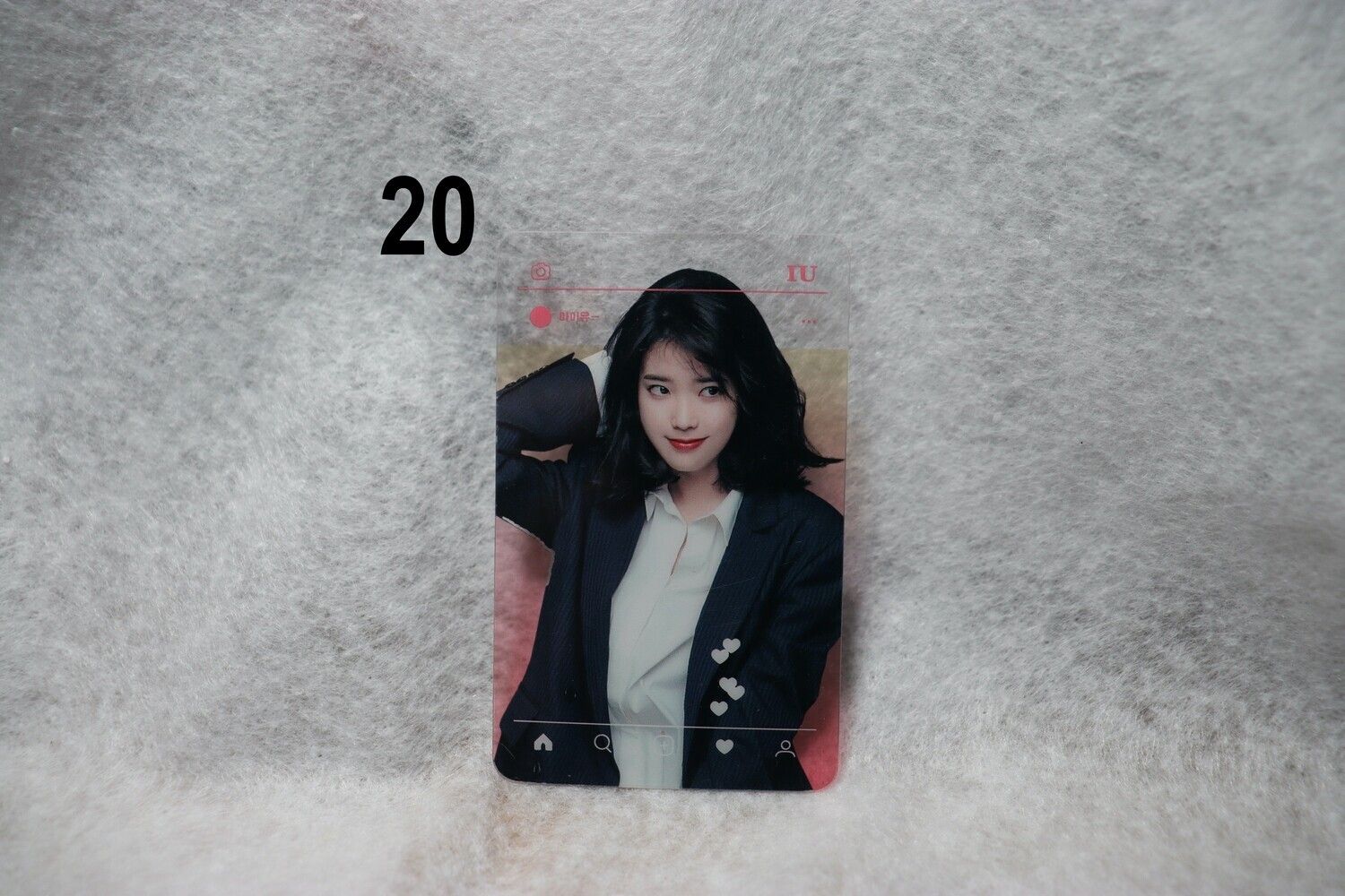 Photocards transparentes IU (Lee Ji-eun) – Collection incontournable pour les UAENAs