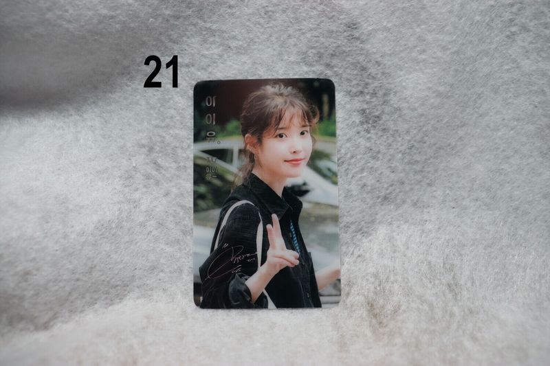 Photocards transparentes IU (Lee Ji-eun) – Collection incontournable pour les UAENAs