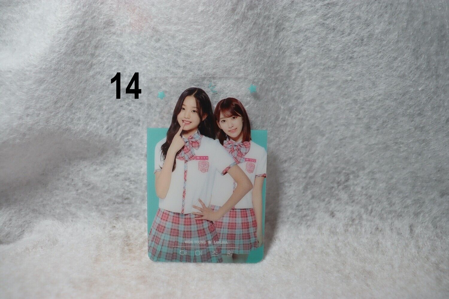 Photocards transparentes IZONE – Collection incontournable pour les WIZONE​​