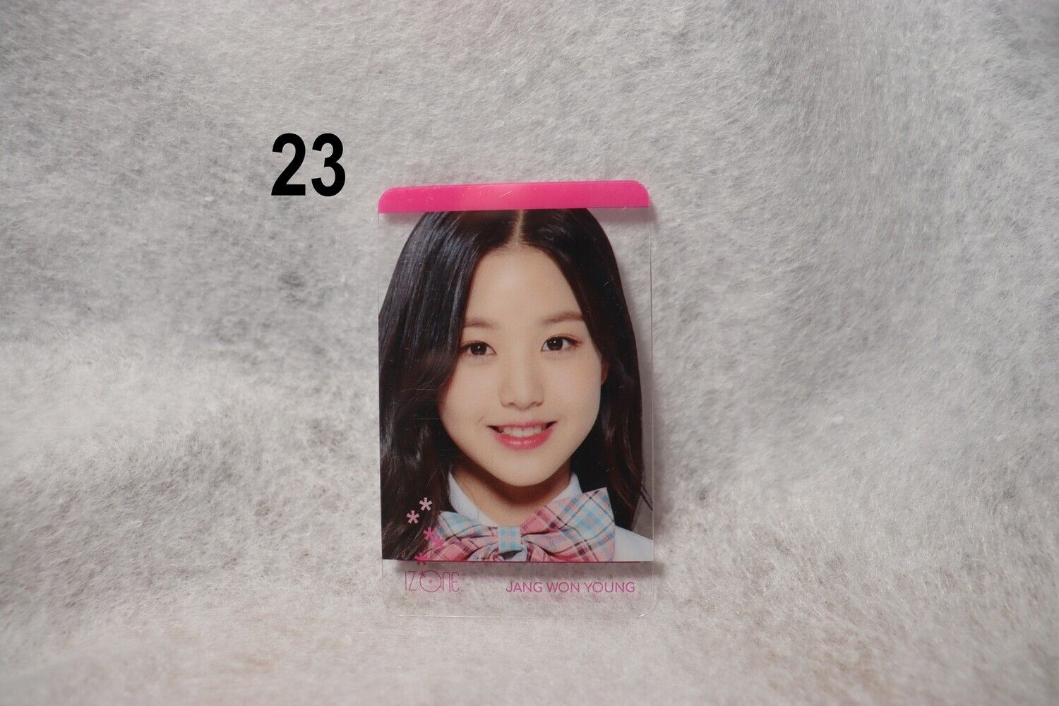 Photocards transparentes IZONE – Collection incontournable pour les WIZONE​​