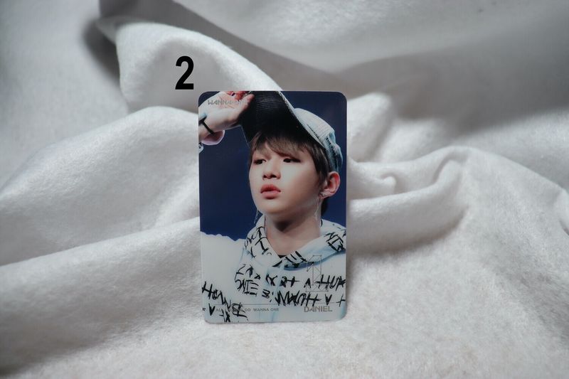 Photocards transparentes Kang Daniel – Collection incontournable pour les DANITY