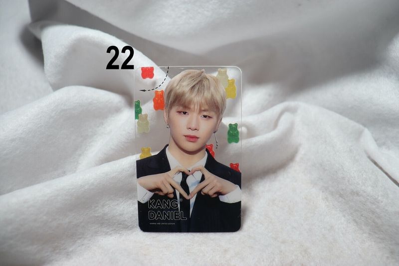 Photocards transparentes Kang Daniel – Collection incontournable pour les DANITY