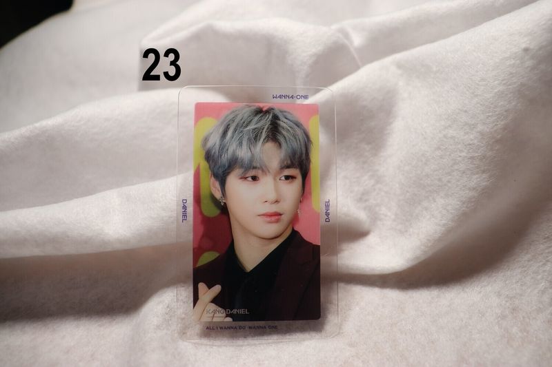 Photocards transparentes Kang Daniel – Collection incontournable pour les DANITY