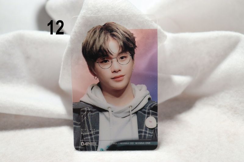 Photocards transparentes Kang Daniel – Collection incontournable pour les DANITY