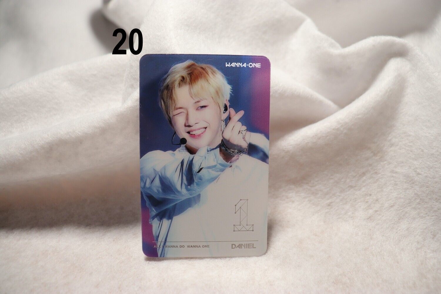 Photocards transparentes Kang Daniel – Collection incontournable pour les DANITY