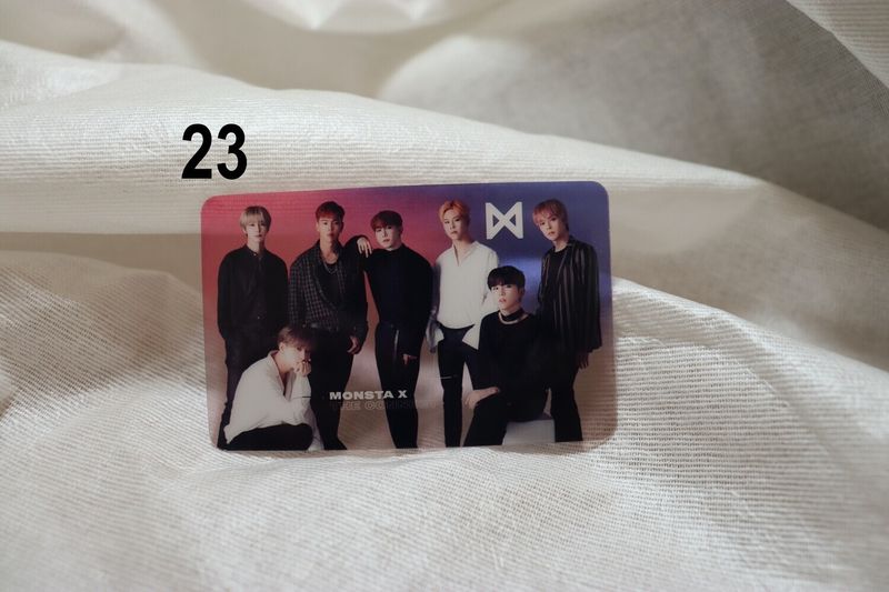 Photocards transparentes Monsta X – Collection incontournable pour les MONBEBE
