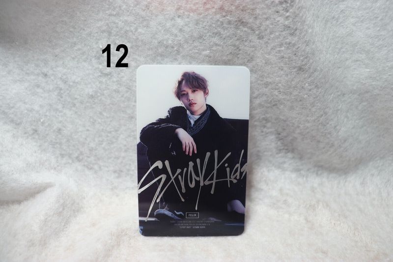 Cartes transparentes Stray Kids Série 1 – Collection incontournable pour les STAY