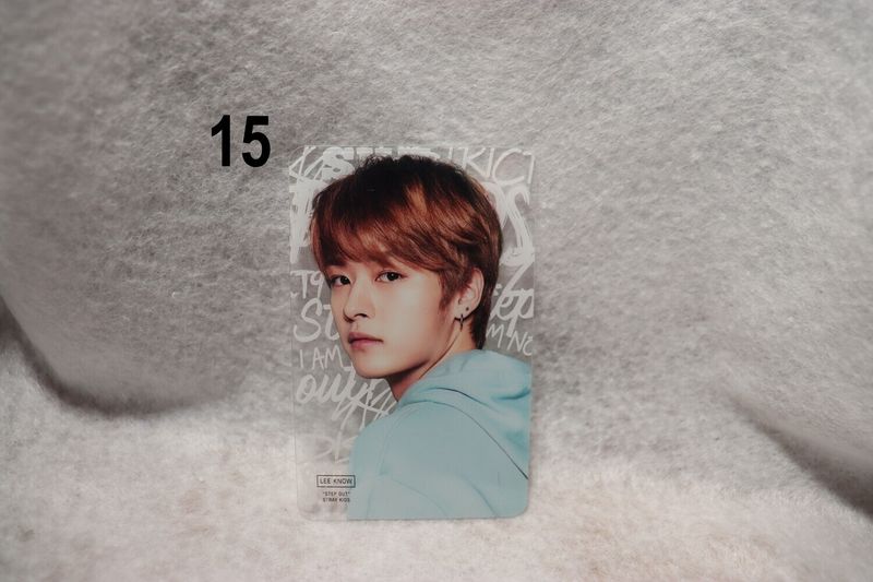 Cartes transparentes Stray Kids Série 1 – Collection incontournable pour les STAY