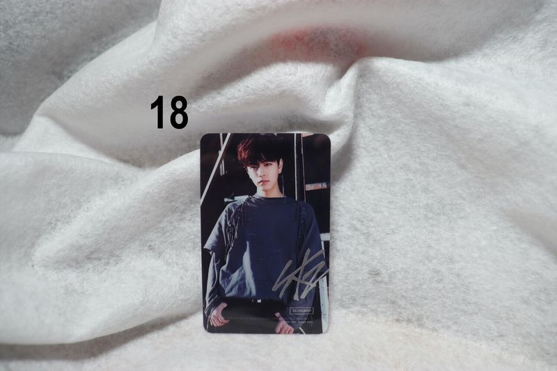 Cartes transparentes Stray Kids Série 1 – Collection incontournable pour les STAY