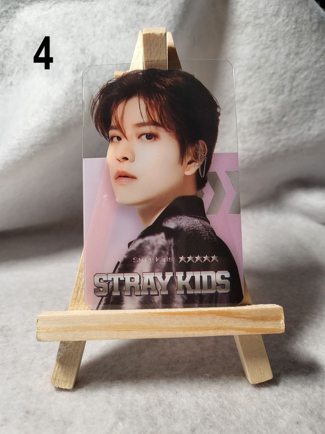 Cartes transparentes STRAY KIDS Série 2 – Collection incontournable pour les STAY