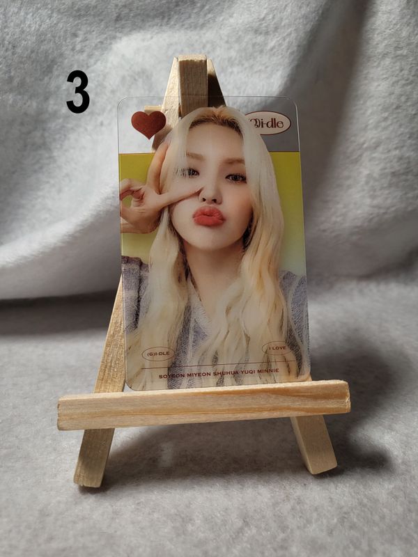 Cartes transparentes (G)I-DLE – Collection essentielle pour les NEVERLAND
