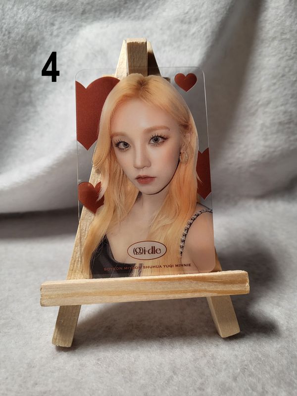 Cartes transparentes (G)I-DLE – Collection essentielle pour les NEVERLAND
