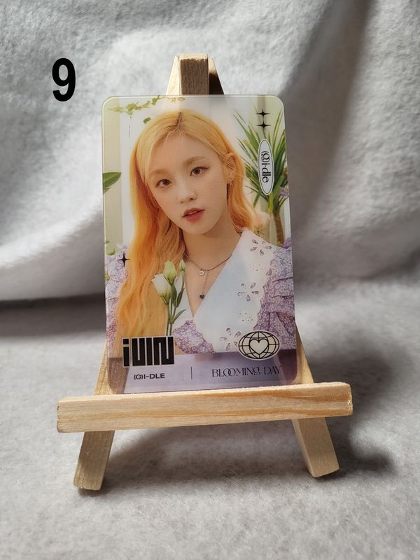 Cartes transparentes (G)I-DLE – Collection essentielle pour les NEVERLAND
