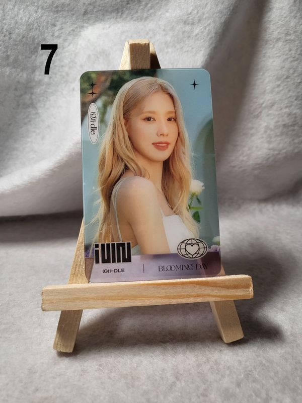 Cartes transparentes (G)I-DLE – Collection essentielle pour les NEVERLAND