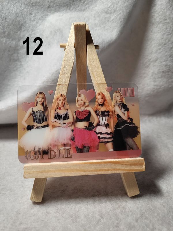 Cartes transparentes (G)I-DLE – Collection essentielle pour les NEVERLAND