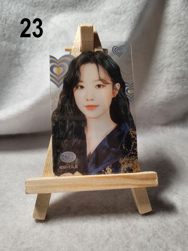 Cartes transparentes (G)I-DLE – Collection essentielle pour les NEVERLAND