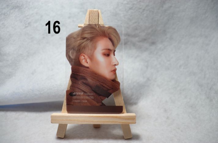 Cartes transparentes ATEEZ – Collection incontournable pour les ATINY
