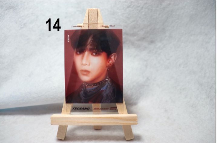 Cartes transparentes ATEEZ – Collection incontournable pour les ATINY