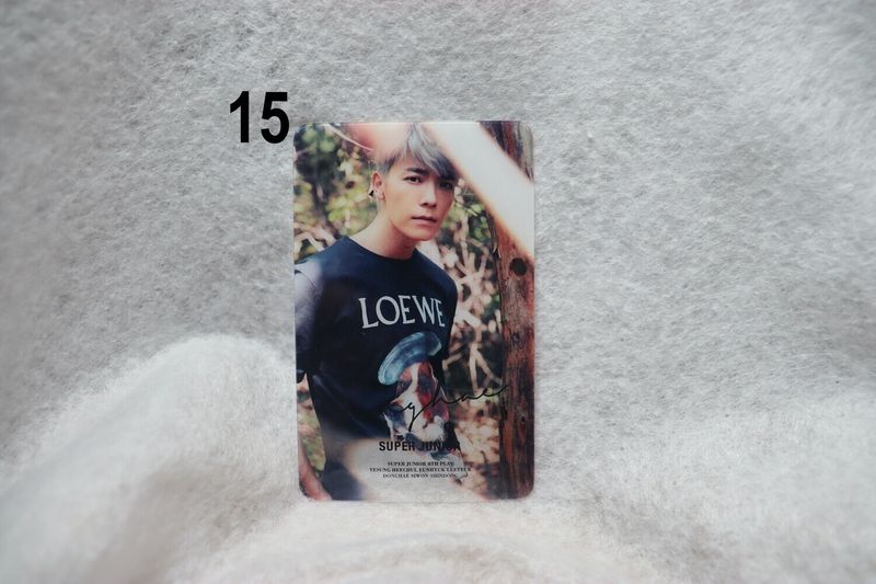 Cartes transparentes Super Junior – Collection incontournable pour les ELF