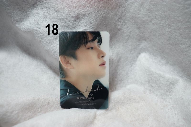 Cartes transparentes Super Junior – Collection incontournable pour les ELF