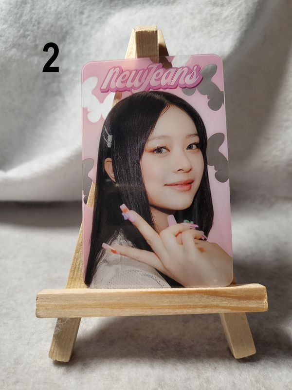 Photocards transparentes NEWJEANS – L’incontournable pour les Bunnies !