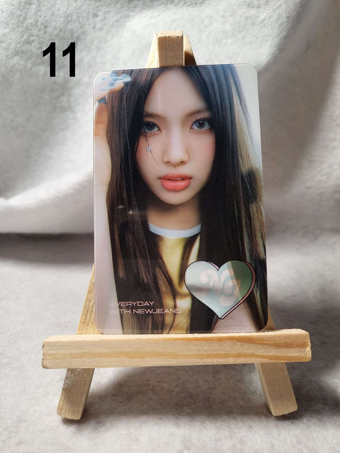 Photocards transparentes NEWJEANS – L’incontournable pour les Bunnies !