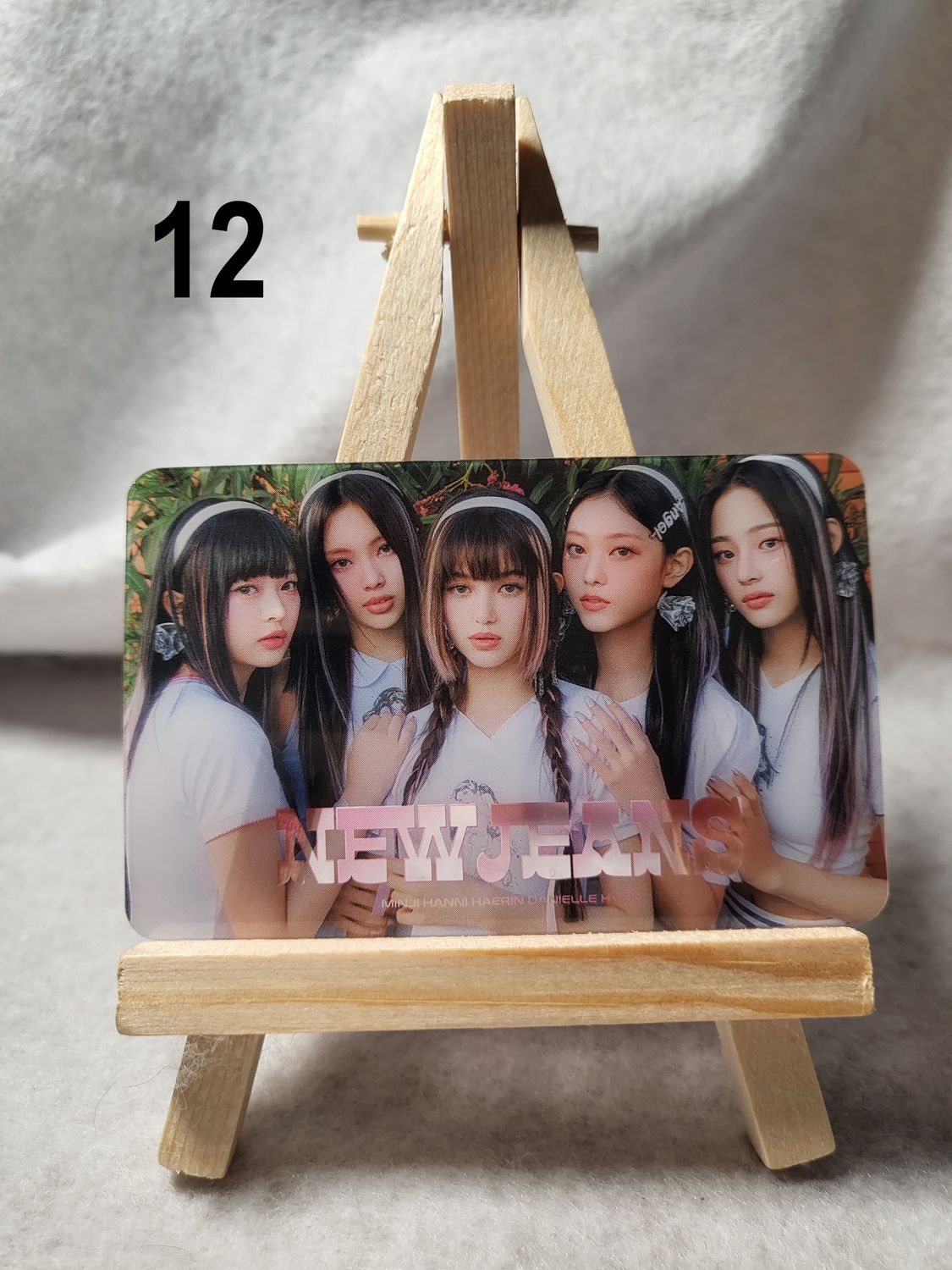 Photocards transparentes NEWJEANS – L’incontournable pour les Bunnies !