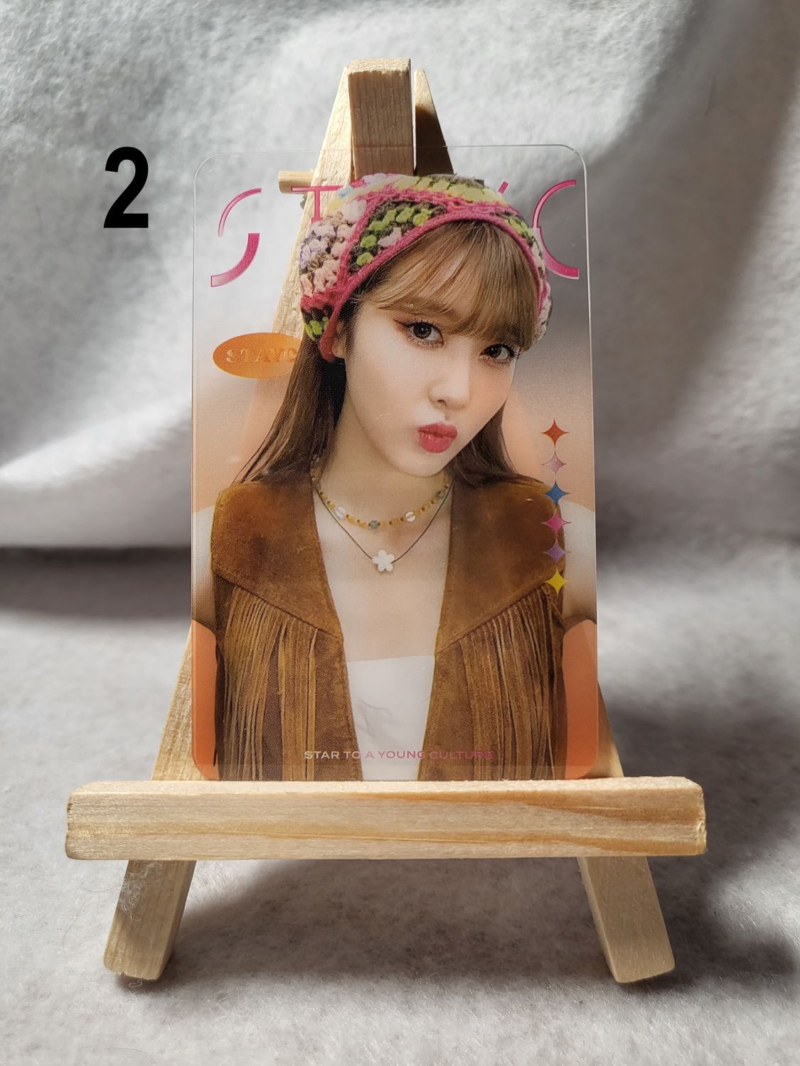 Photocards transparentes STAYC – Le must-have pour les SWITH !