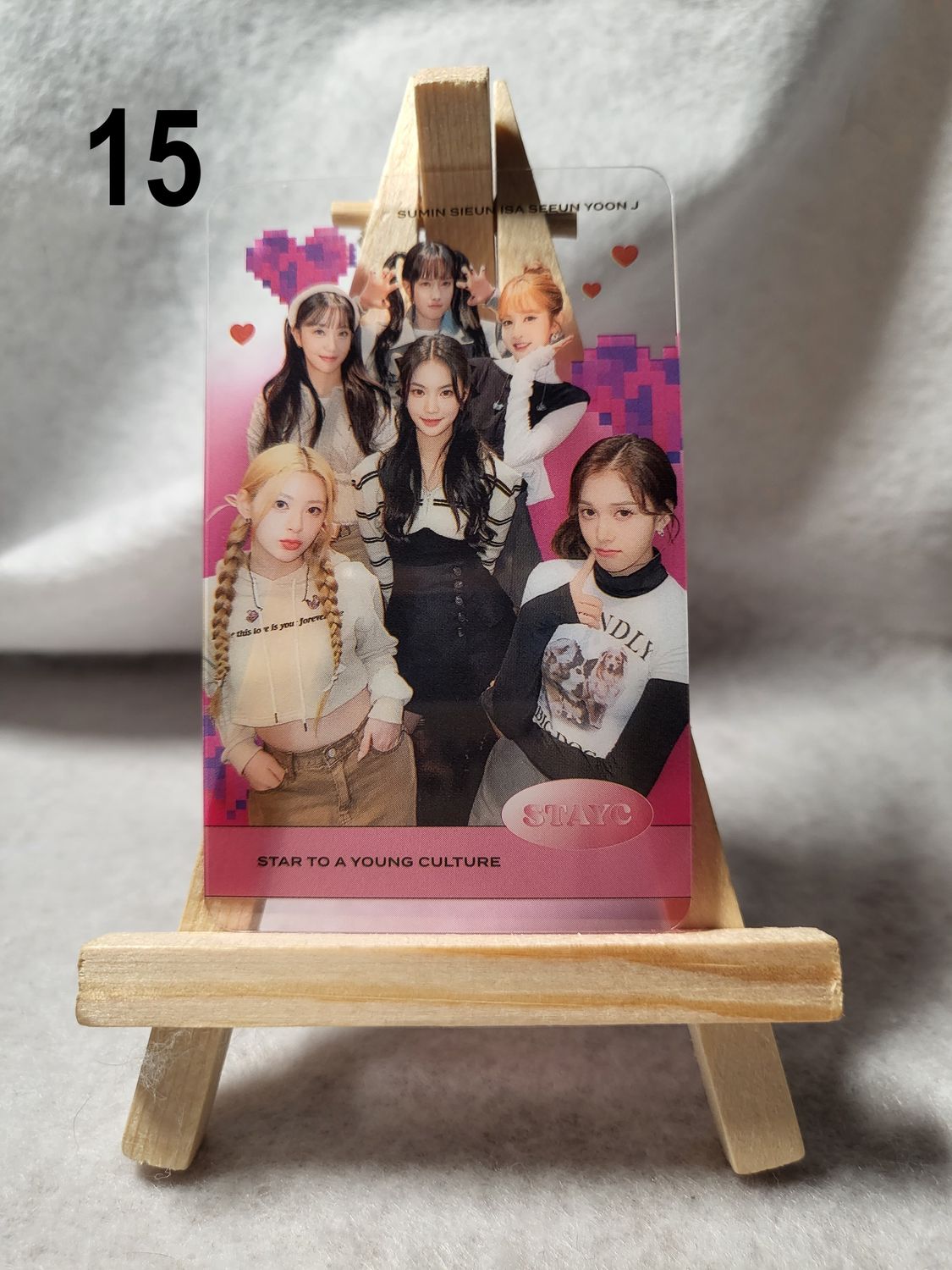 Photocards transparentes STAYC – Le must-have pour les SWITH !